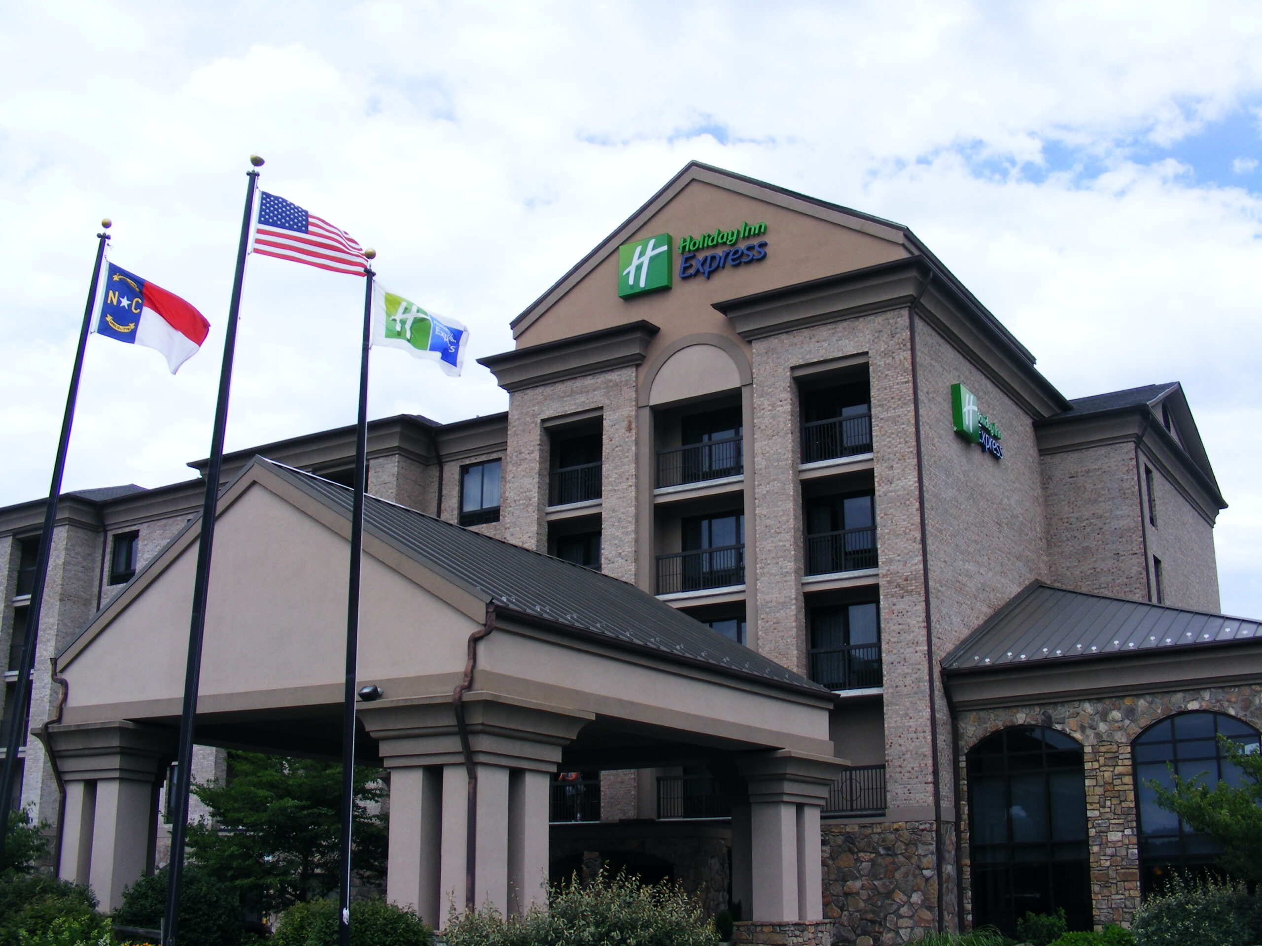 Holiday Inn Express exterior