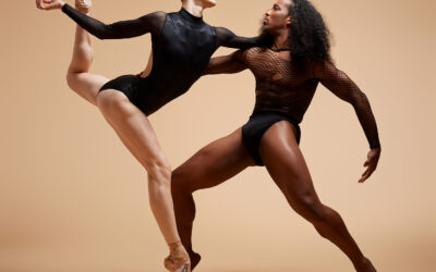 Two Complexions Contemporary Ballet dancers in Love Rocks